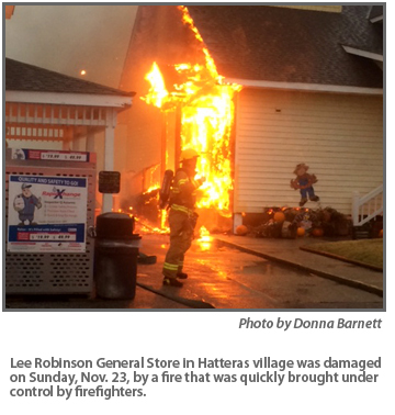 Fire damages Lee Robinson General Store ....WITH SLIDE SHOW | Island Free  Press