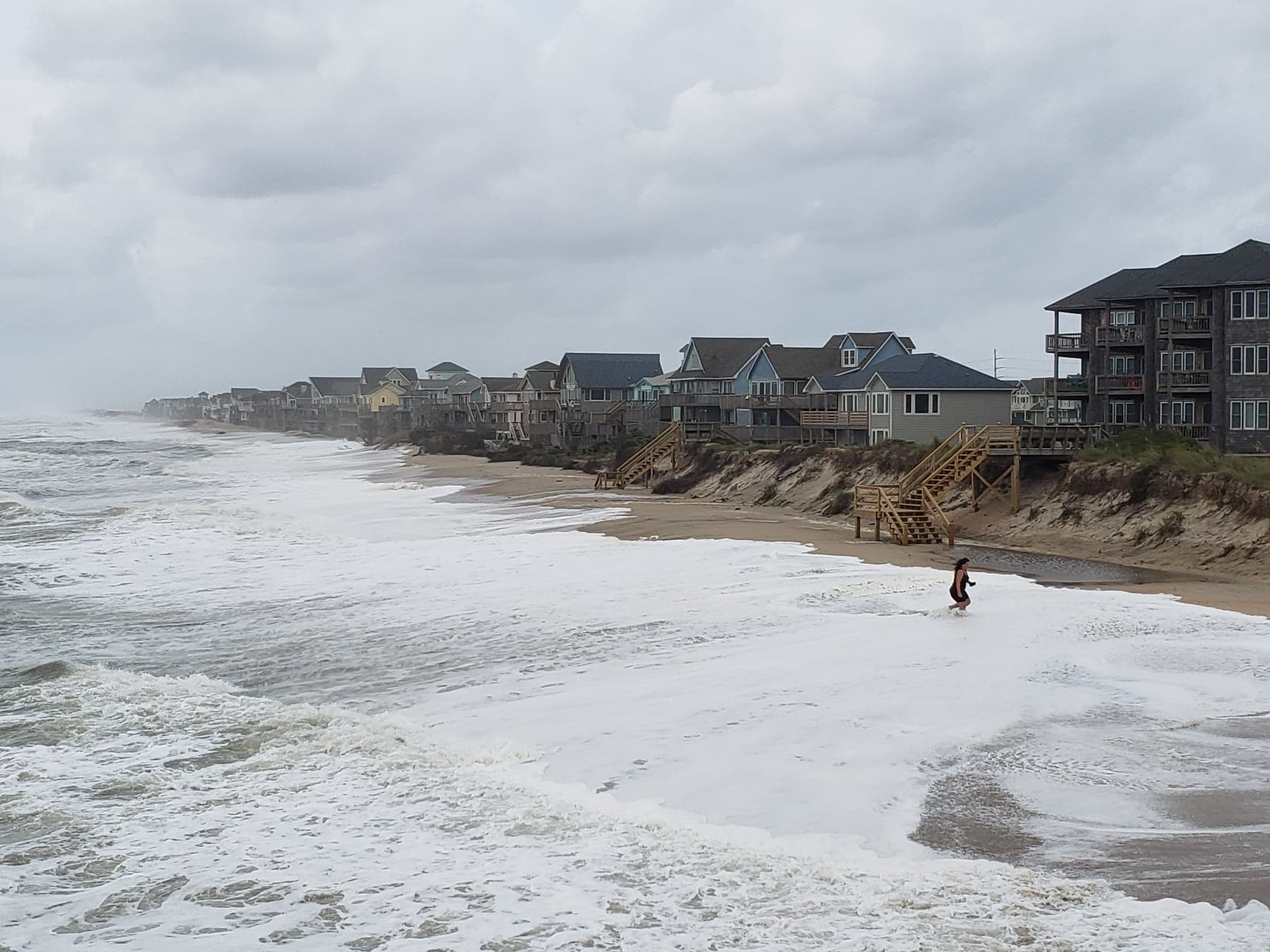 UPDATE: Ocean overwash reported in multiple sections of Hatteras Island