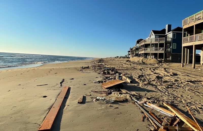 Updates on the at-risk oceanfront homes in Rodanthe are the focus of ...