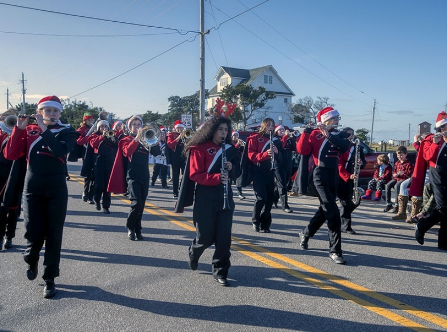 2022 Hatteras Christmas Parade in Photos... WITH SLIDESHOW Island