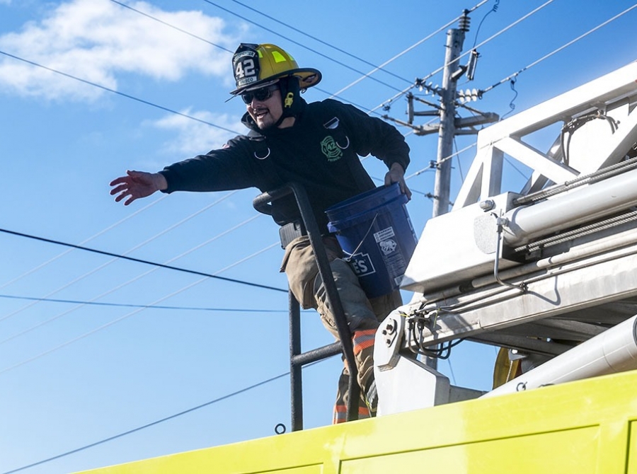 2022 Hatteras Christmas Parade in Photos... WITH SLIDESHOW Island