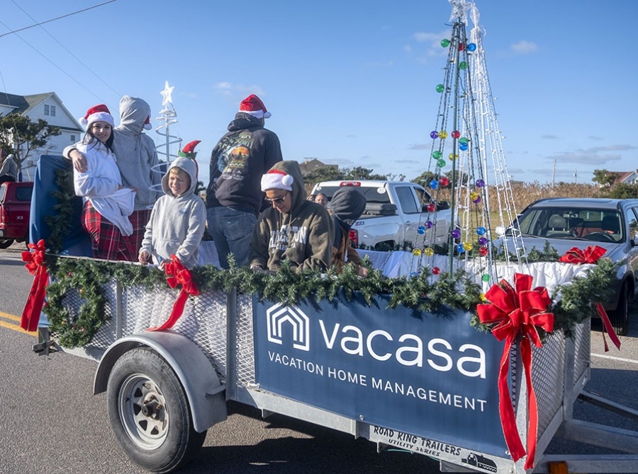 2022 Hatteras Christmas Parade in Photos... WITH SLIDESHOW Island