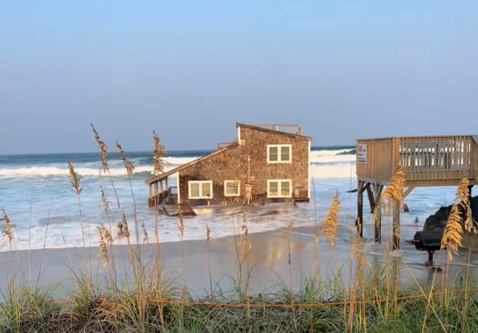 VIDEO: Another seaside home in Rodanthe swallowed by the sea