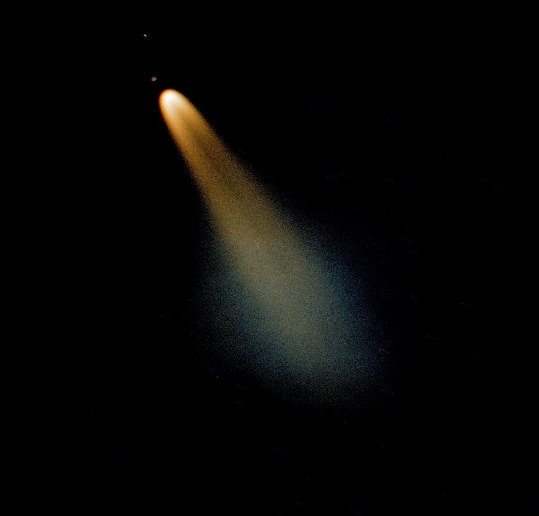 night sky 1 comet